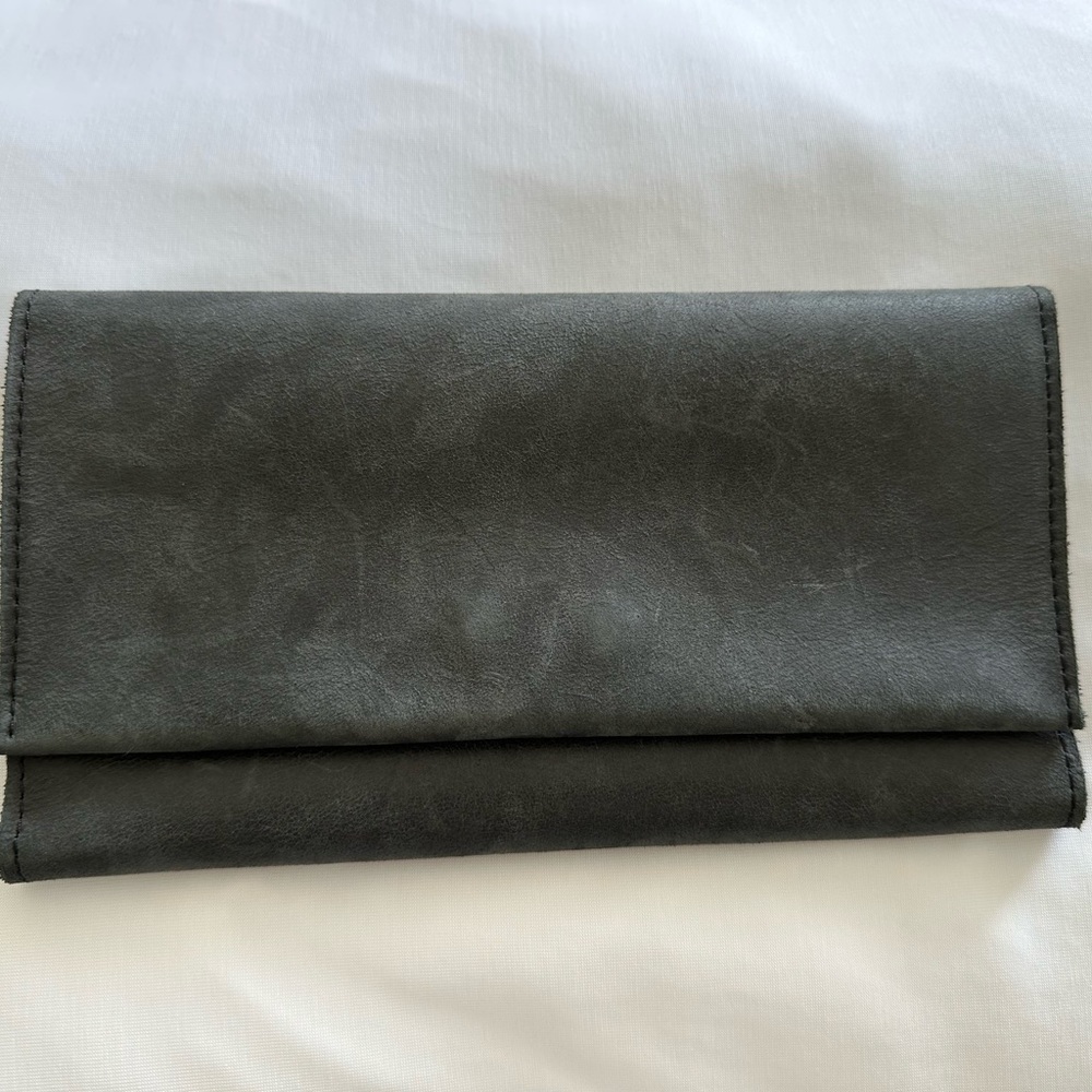 NWOT Able Debra Wallet Black